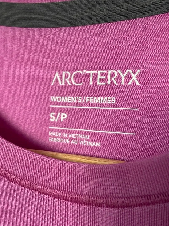 Arc'teryx Women's Long-Sleeve Crew Top - Alpen Glow Wool Blend - Picture 2 of 4